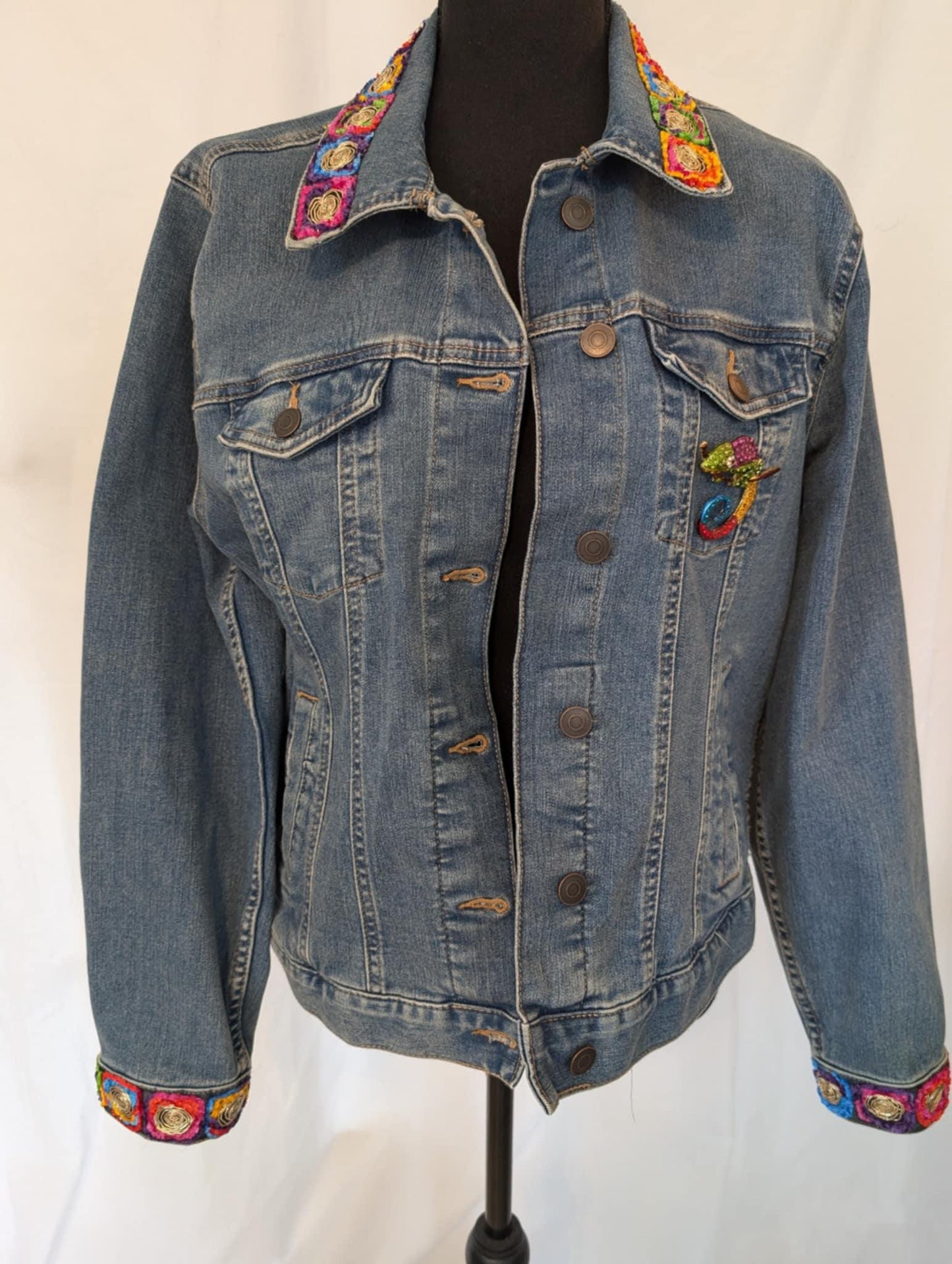 Custom Denim Jacket, Size L, Rhinestone Chameleon Brooch