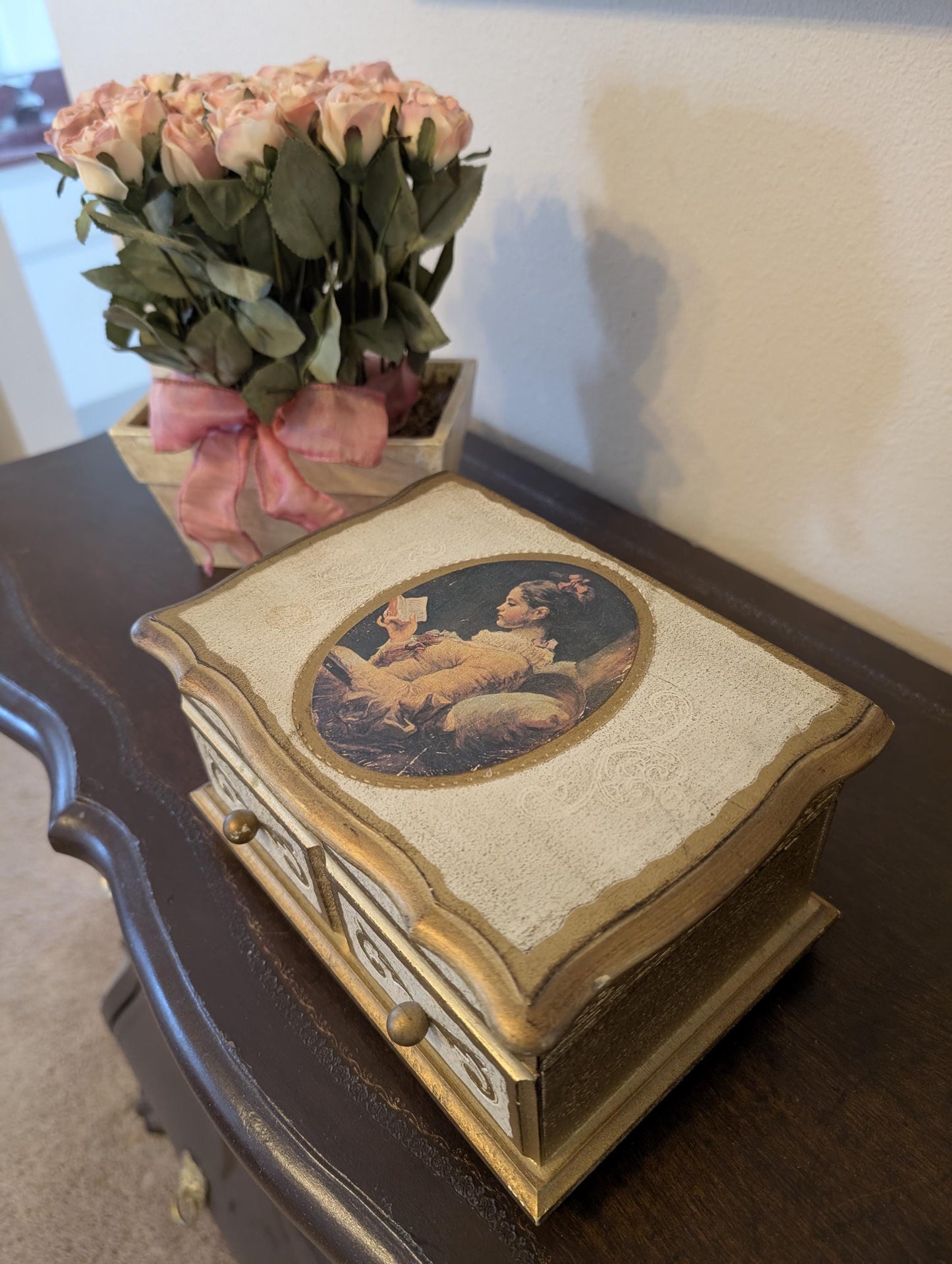 Vintage Florentine Musical Jewelry Box – Plays Strangers In The Night