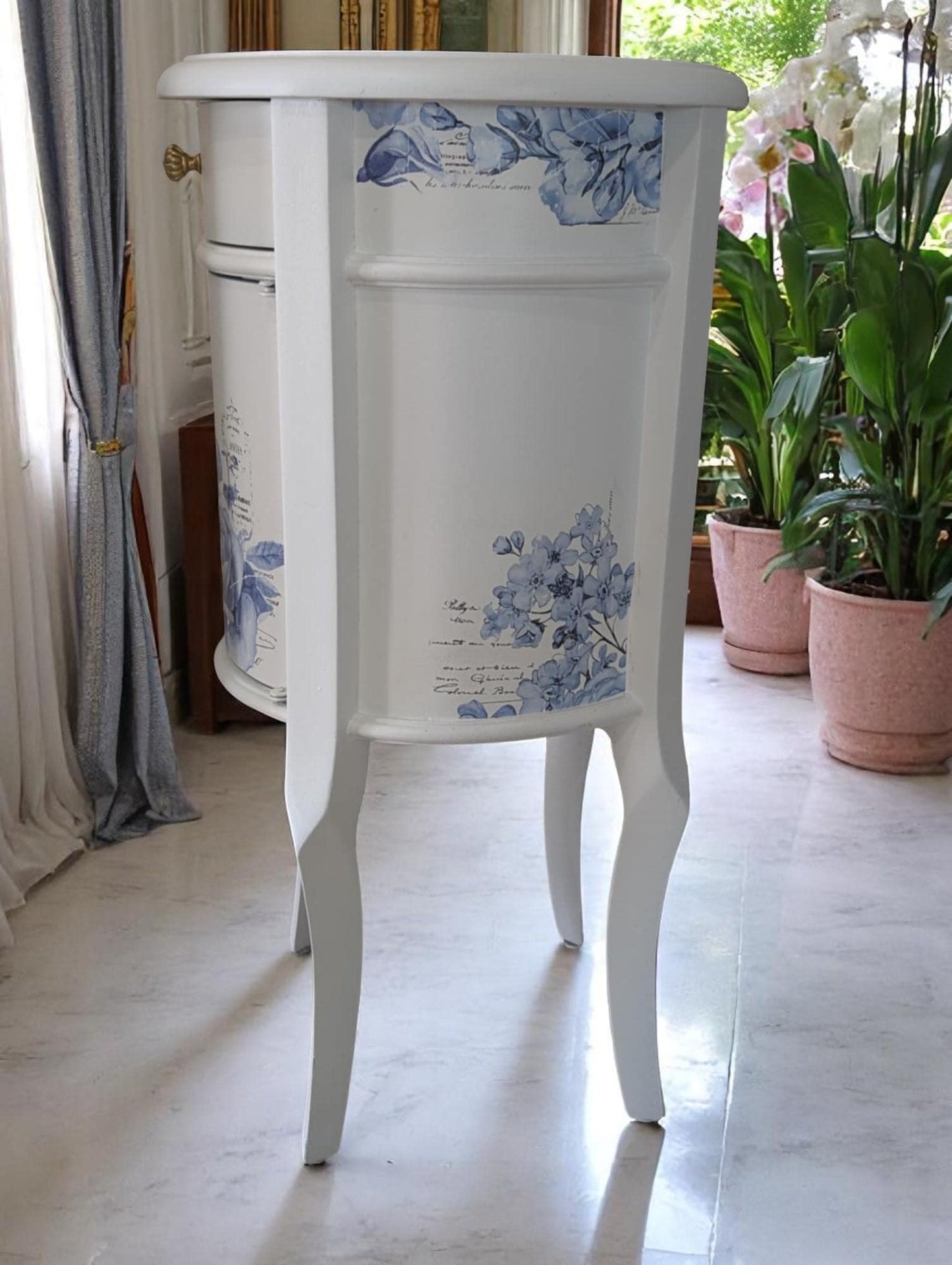 Vintage Pair Petite County French White & Blue Floral End or Side Tables Night Stands