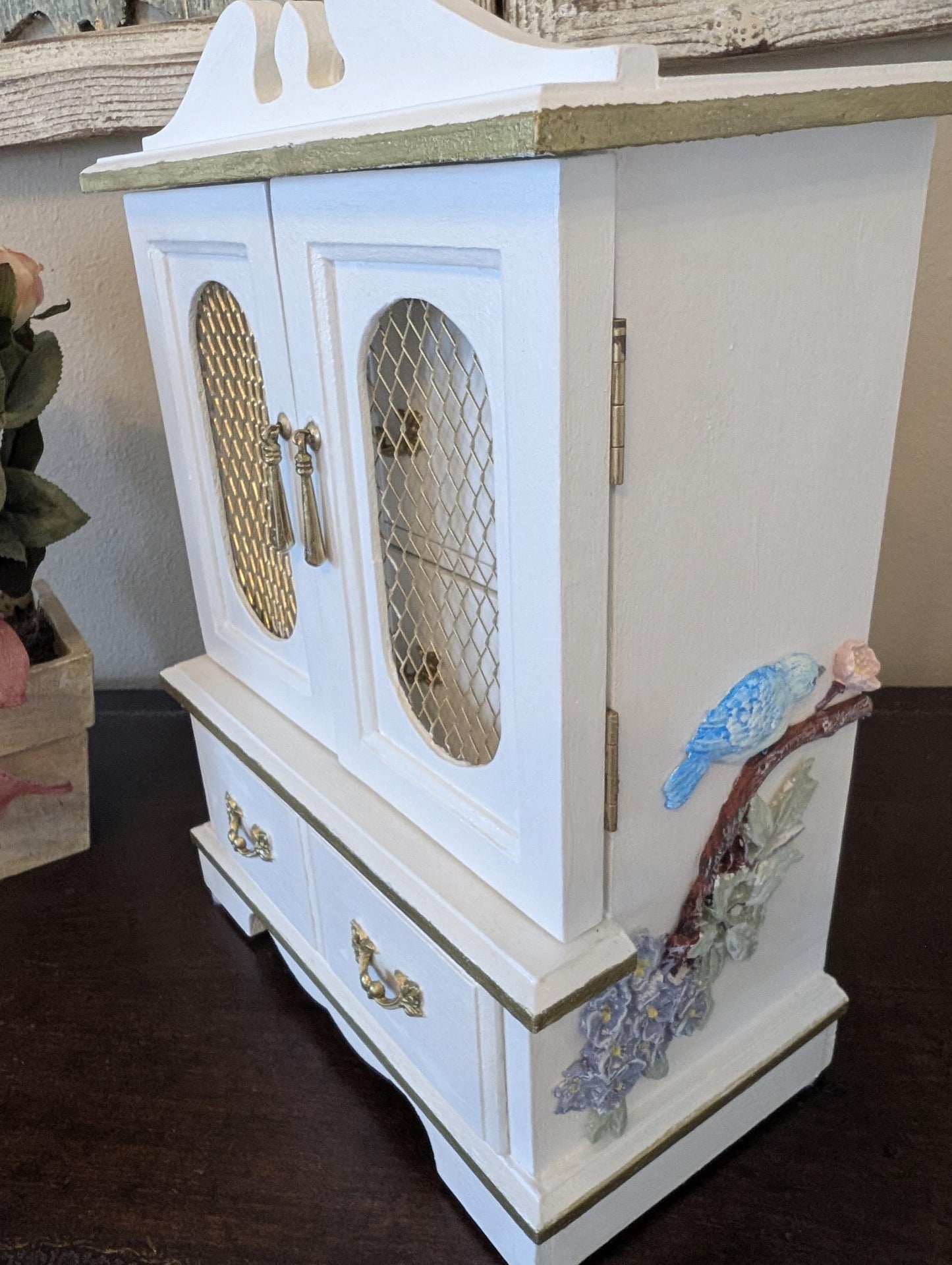 Vintage Custom Hand Painted Shabby Chic Tabletop Birds White & Gold Jewelry Box